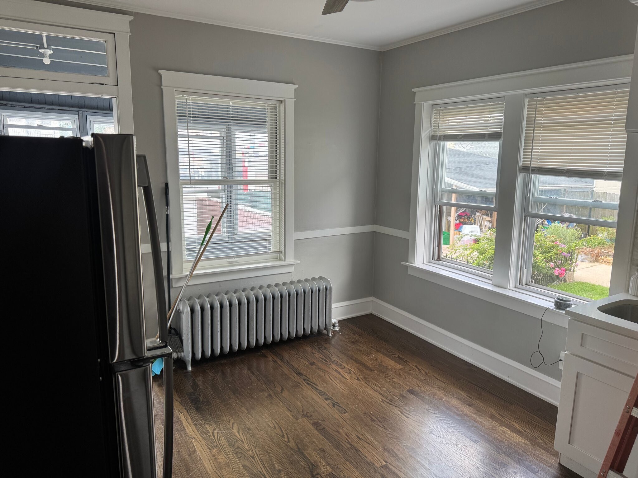 Building Photo - 4211 W 25th Pl