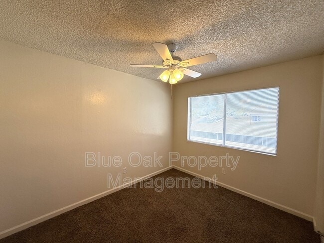 Building Photo - 1152 Neal Dow Ave