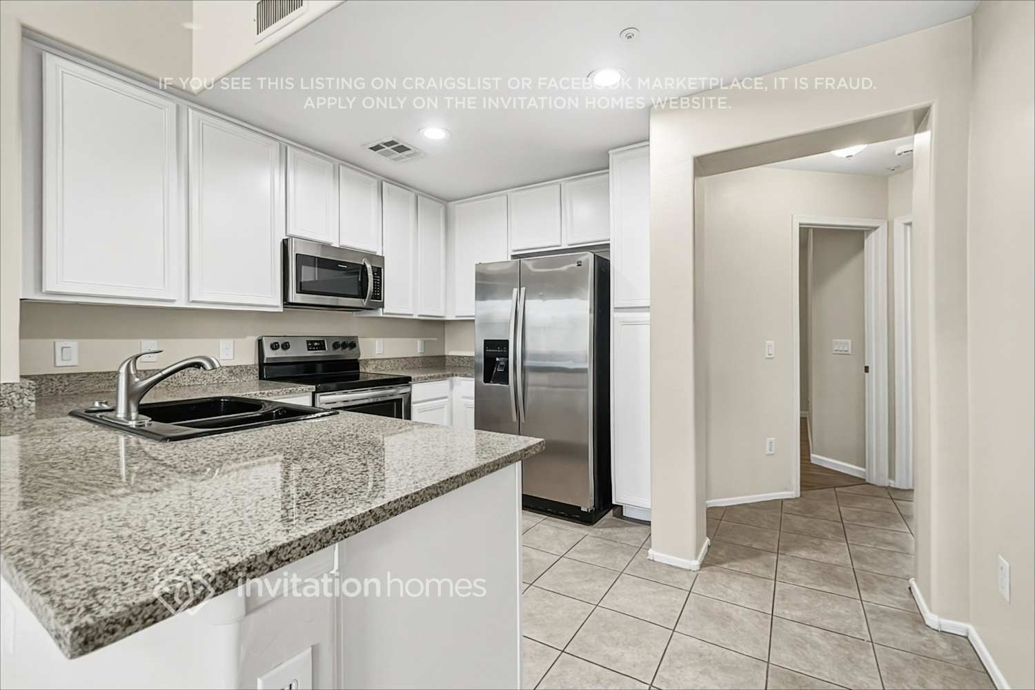 Building Photo - 4084 E Windsor Dr