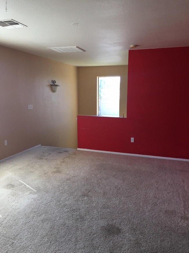 Building Photo - 17025 W Marconi Ave