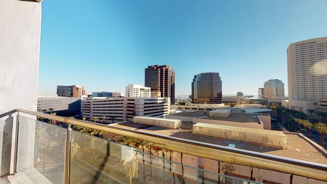 Floorplan - Skyline Lofts