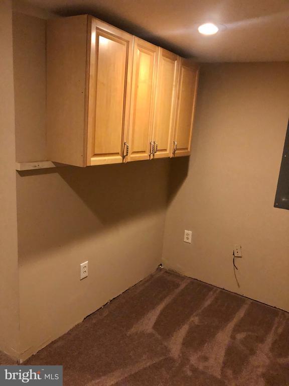 Building Photo - 3418 E Baltimore St