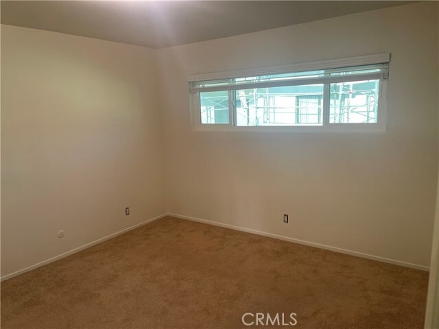 Building Photo - 1028 W 8th St