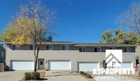 Building Photo - 4907 S Tennis Ln