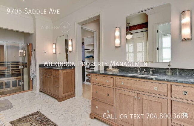 Building Photo - 9705 Saddle Ave