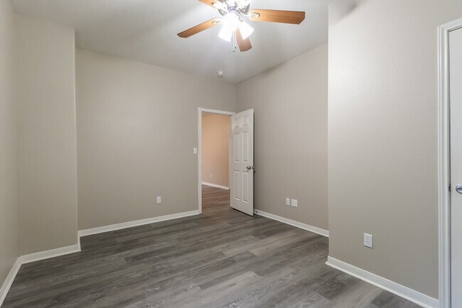 Building Photo - 5049 Rifle Rd