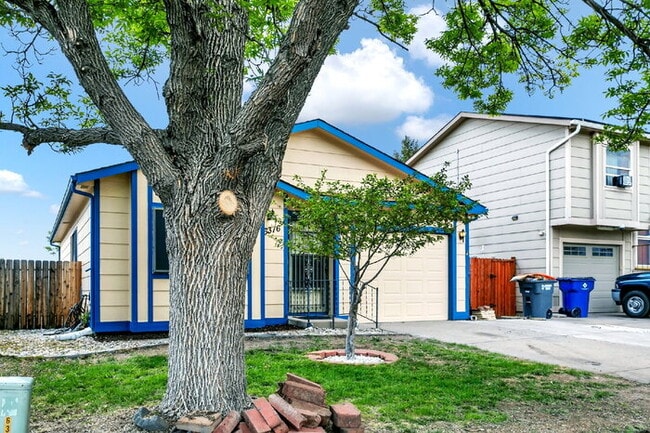 Building Photo - Updated 3-Bedroom Home with Unobstructed Pikes Peak Views Near Peterson SFB