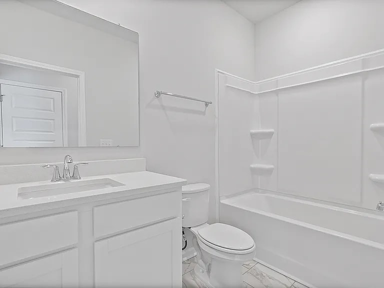 Building Photo - 14557 Mountain Strm Dr