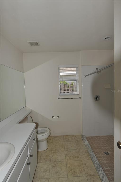 Building Photo - 4930 NW 20th Dr