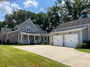 Building Photo - Lease this Absolutely Stunning Home Today ...
