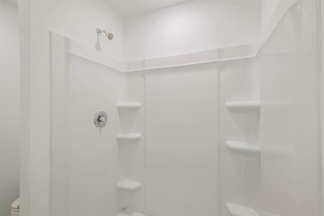 Building Photo - 6514 Linden Leaf Dr