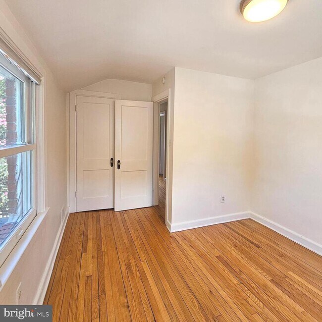 Building Photo - 5817 5th St S