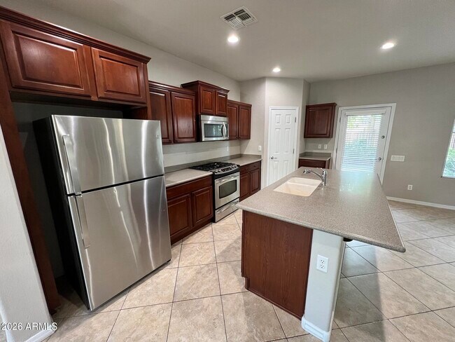 Building Photo - 4642 S Carmine Ln