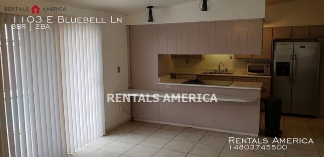 Building Photo - NO HOA!