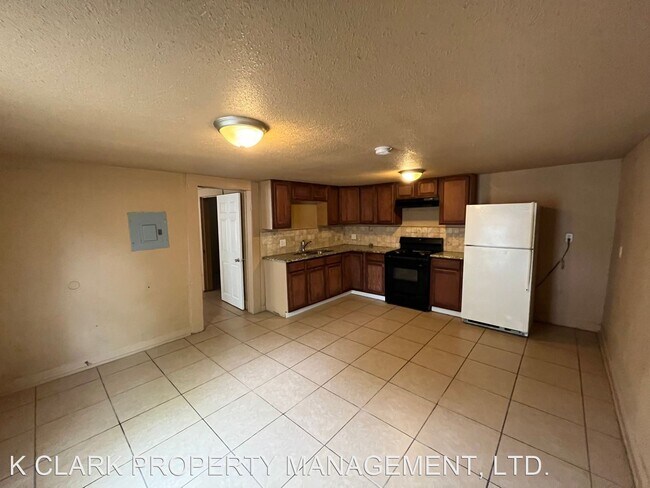 Building Photo - 2 br, 1 bath House - 315 FAIR AVENUE #2