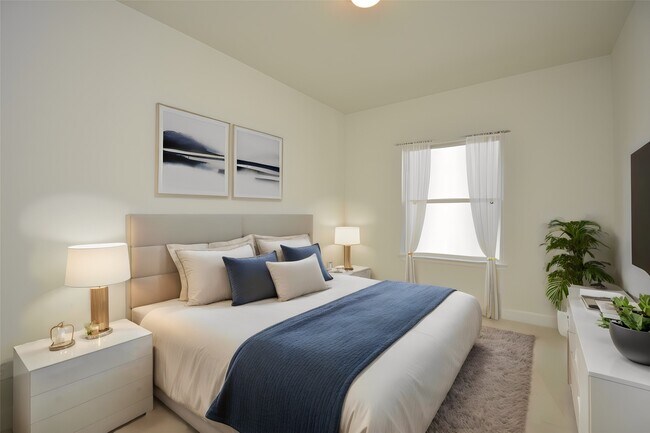 Building Photo - 1847 Sul Ross St