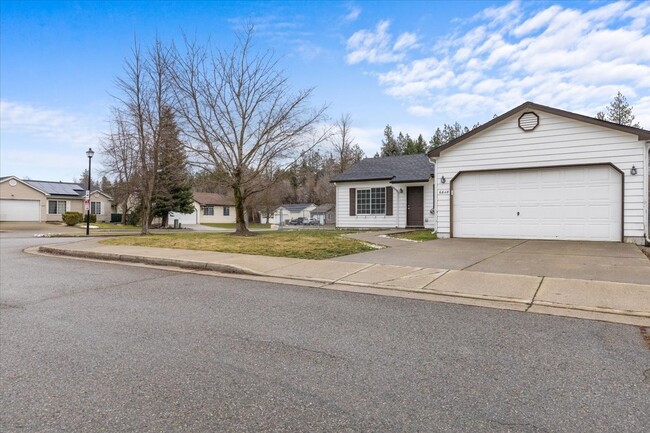 Building Photo - 6648 W Legacy Dr