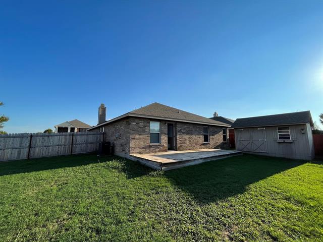 Building Photo - 804 White Fields Way