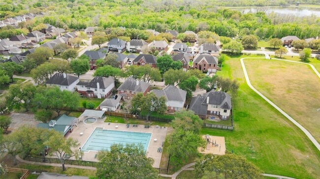 Building Photo - 15415 Longhorn Cavern Dr