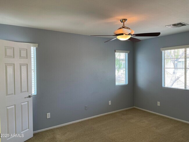Building Photo - 14240 W Country Gables Dr