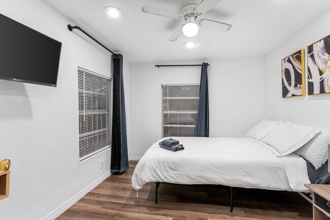 Building Photo - 4805 N 37th St