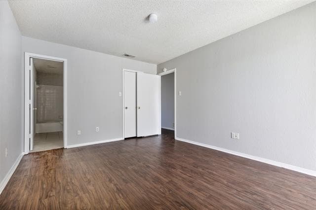 Building Photo - 2410 Lido Ln