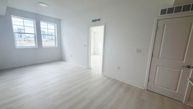 Building Photo - 5587 Millenia Blvd