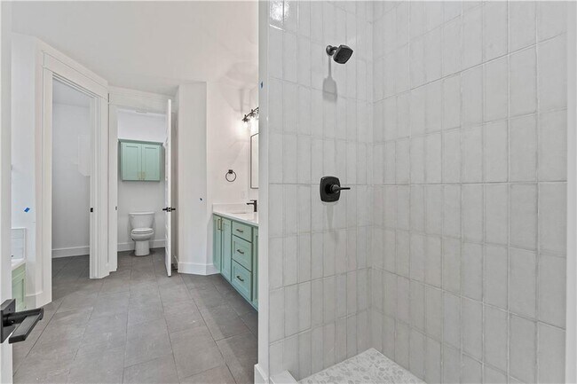 Building Photo - 2 Kolman Ln