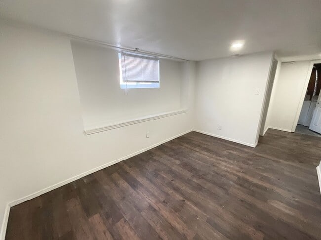 Building Photo - PRE-LEASING