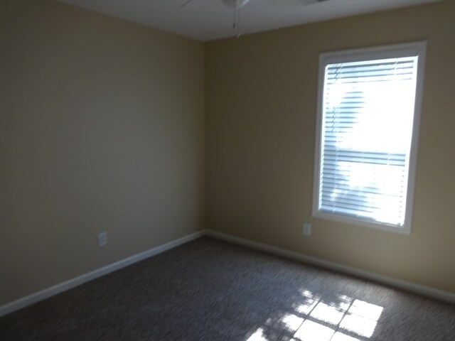Building Photo - 5966 Tate Dr