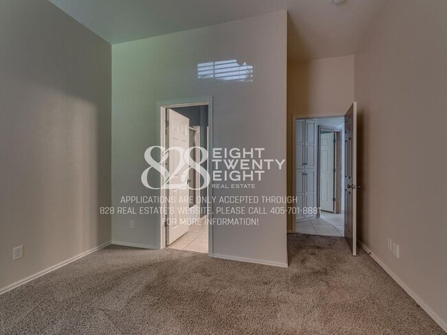 Building Photo - Stunning 3 Bed/3 Bath Home in Auburn Meadows Gated Community