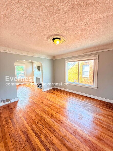 Building Photo - 15444 Appoline St