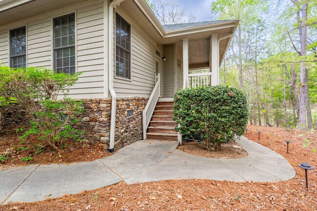 Building Photo - 11468 Club Dr