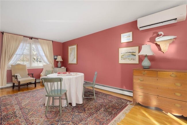 Building Photo - 9 White Terrace