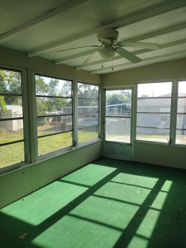 Building Photo - 7145 Fireside St