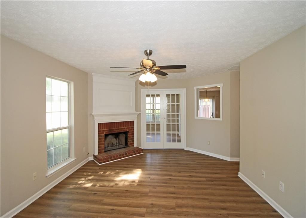 Building Photo - 1334 Ambercrest Way