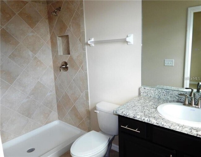 Building Photo - 15302 Las Olas Pl