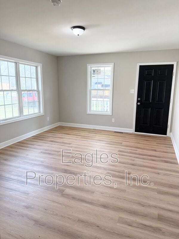 Building Photo - 1713 Harrel St