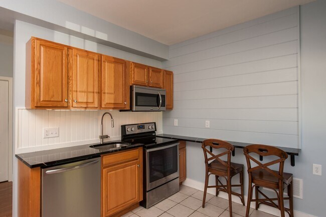 Building Photo - 1439 NY-9P