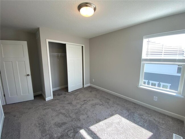 Building Photo - 206 Jean Avenue