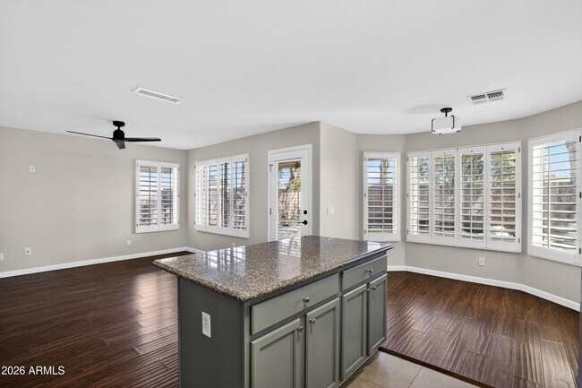 Building Photo - 17417 N 16th Pl