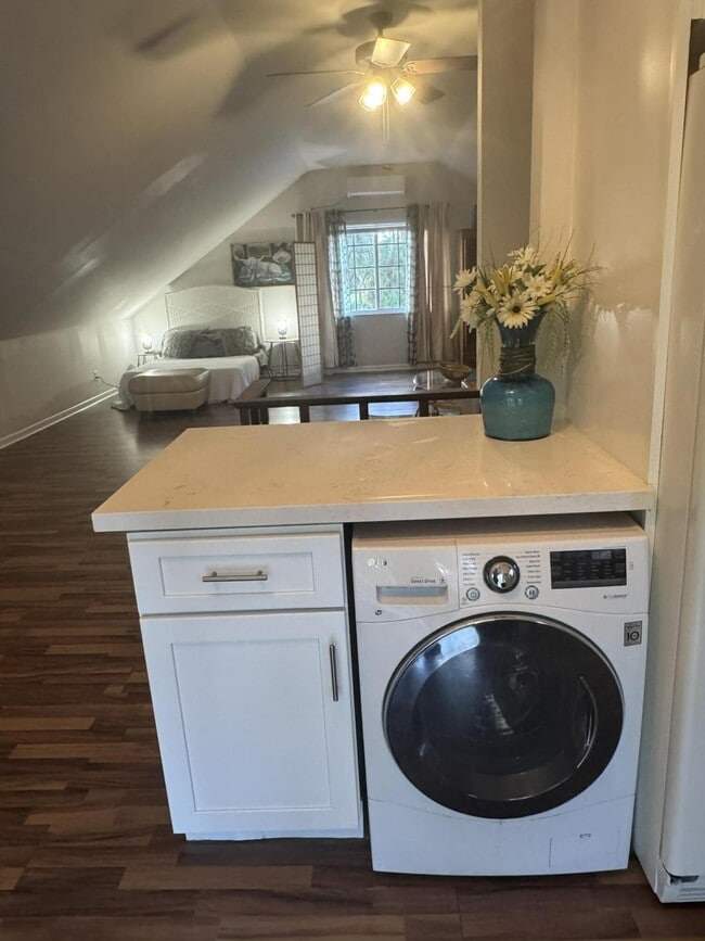 Building Photo - 17130 127th Dr N