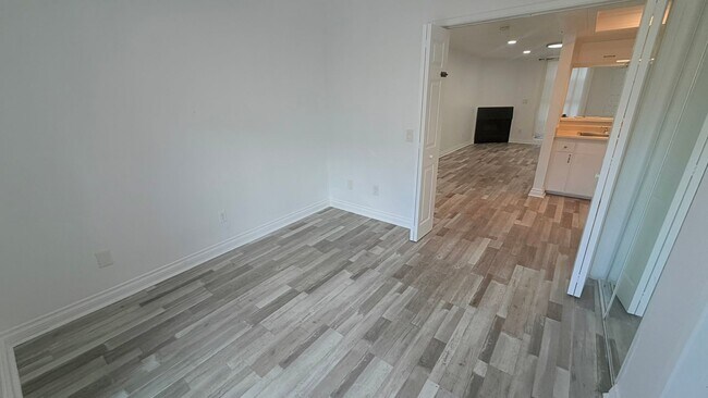 Building Photo - 22684 Minona Dr