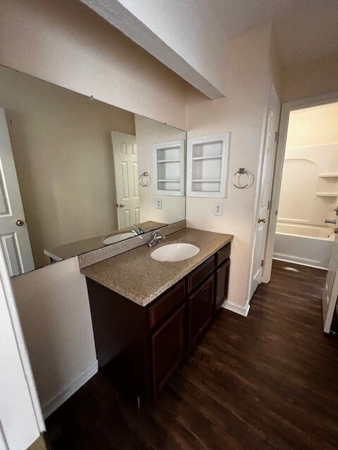 Building Photo - 322 Bay Ridge Dr