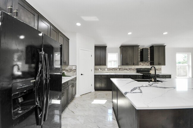 Building Photo - 51 Rd 5214