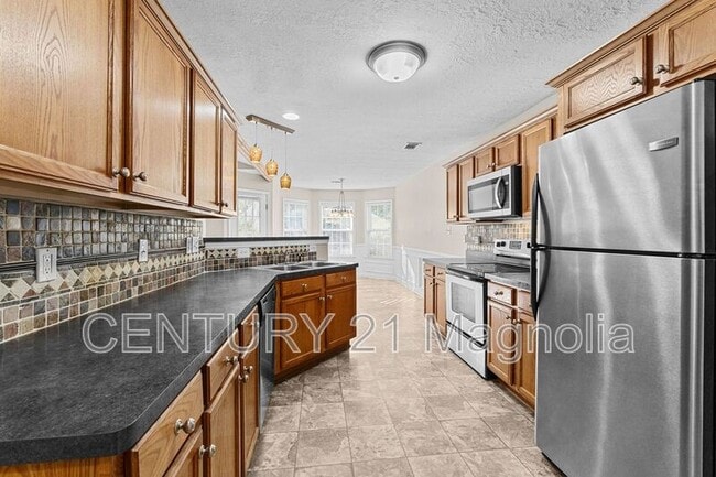 Building Photo - 284 High Meadows Cir