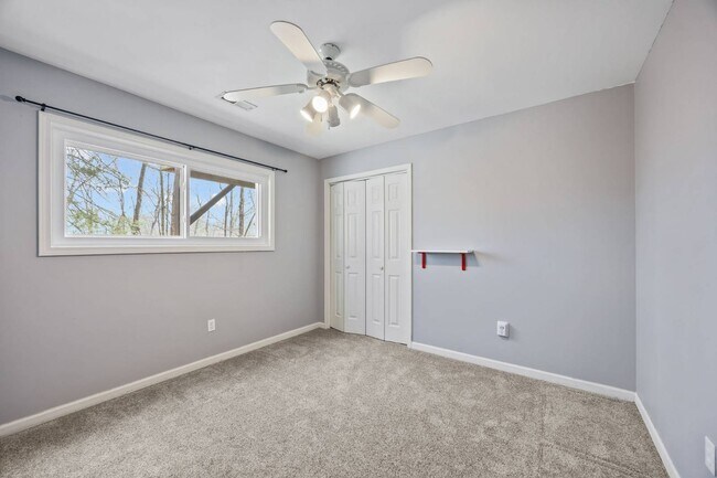 Building Photo - 200 Waterford Dr