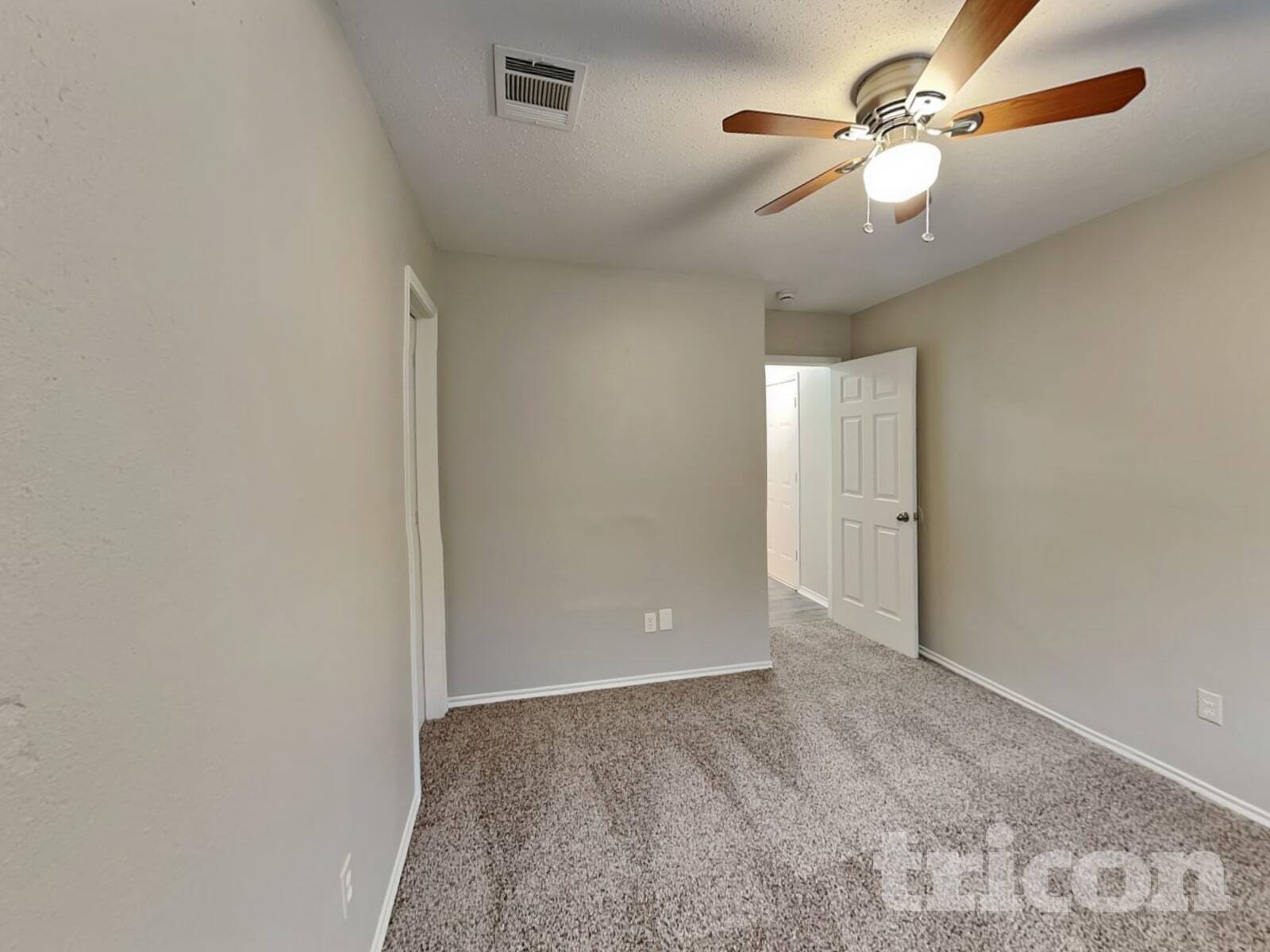 Building Photo - 172 Washington Way