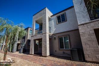 Building Photo - Brand new 3Bdm 2Ba Two-Story Townhome in S...