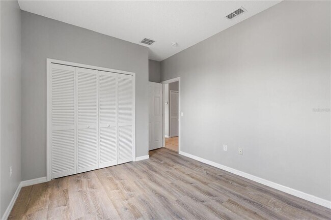 Building Photo - 3161 Sun Lake Ct